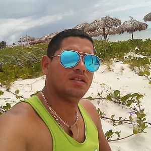 Meet your Posher, Leonardo